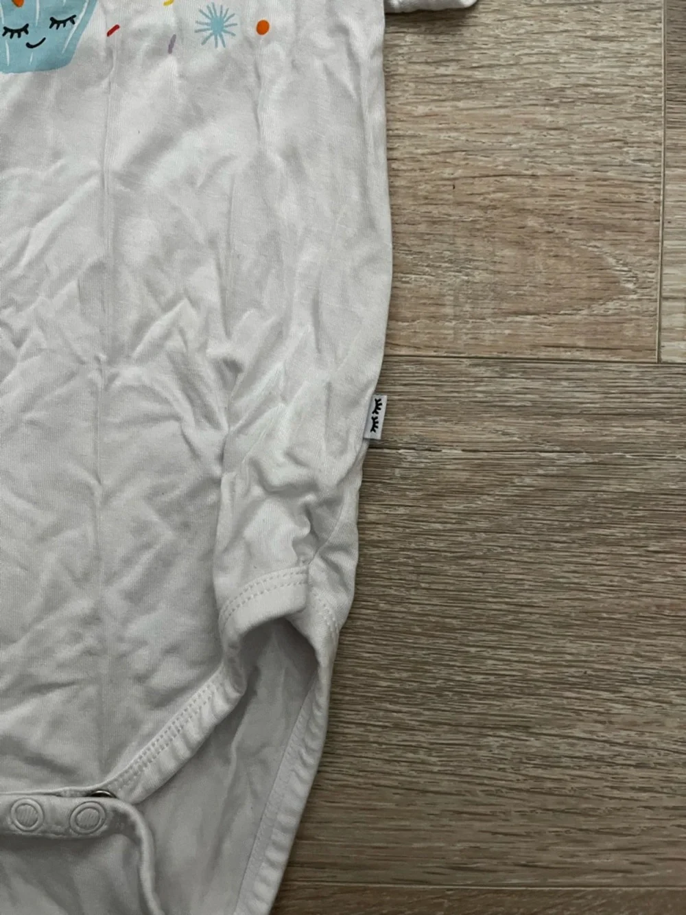 Little Sleepies White "It's My 1/2 Birthday" Cupcake Graphic Bodysuit - 6-12m - Picture 2 of 5